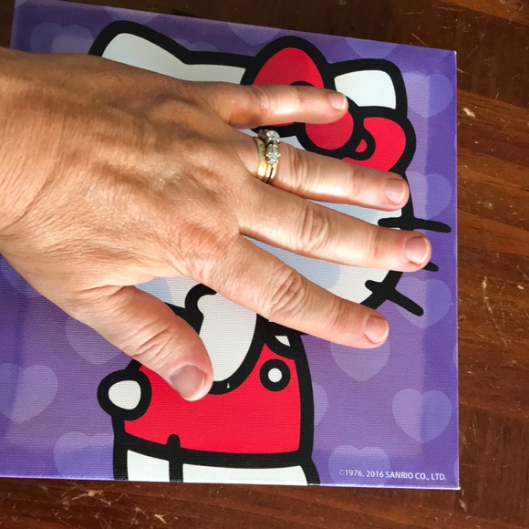 Hello kitty wall art - Picture 4 of 4